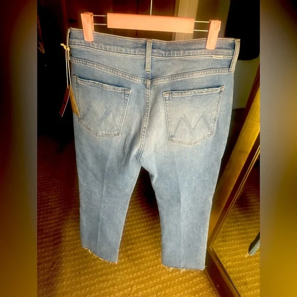 ✨NWT✨ MOTHER Denim The Tripper Flood Fray in Size 30 - Picture 11 of 16